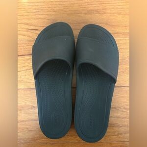 CROCS Black Slip-On Clog